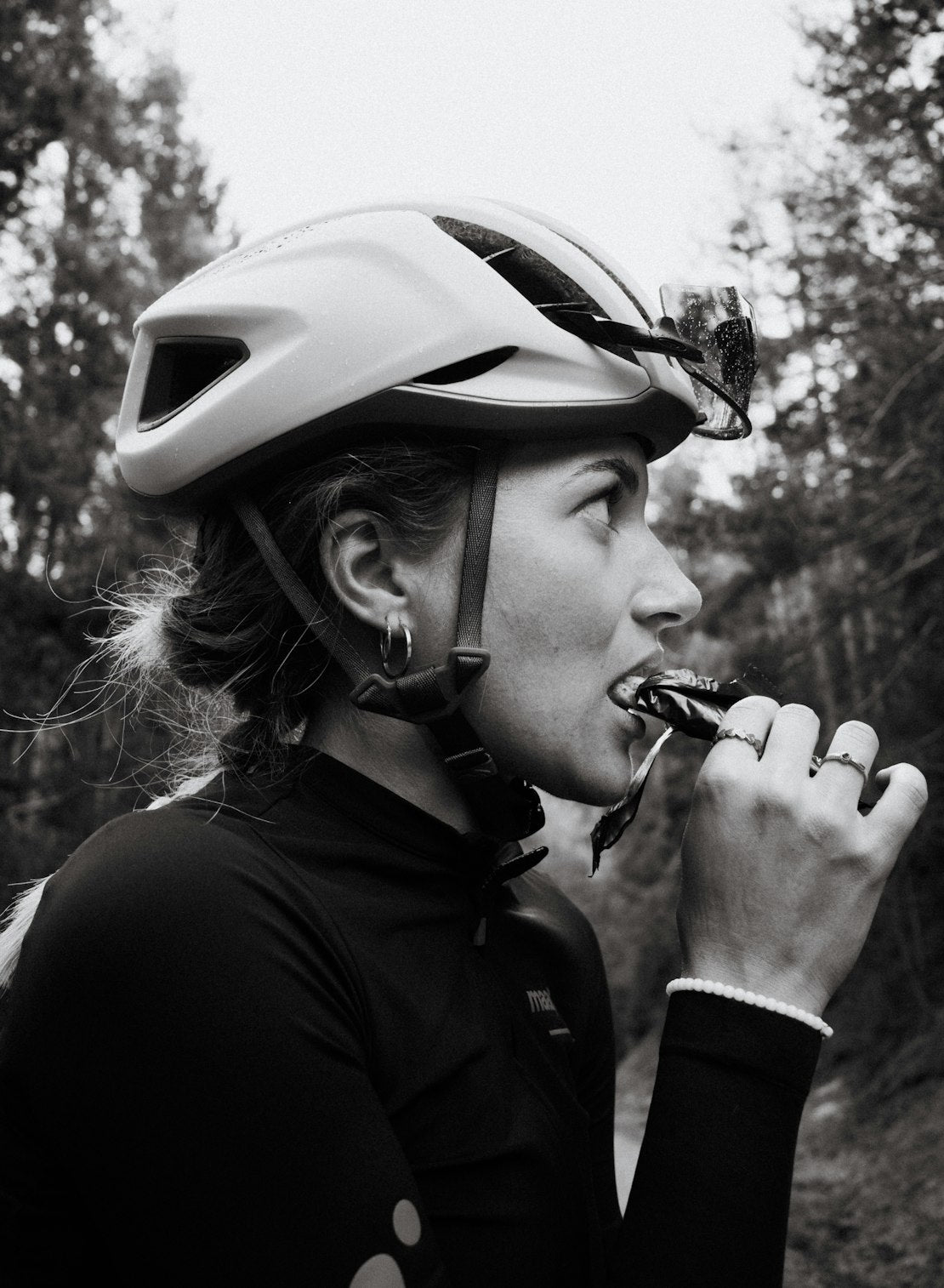 Maurten Solid 160 endurance oat rice bar, box of 12, 40g carbs per chewable bar for athletes